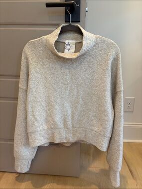 Offline Cozy High-Neck Knit Crop Sweater - Cream